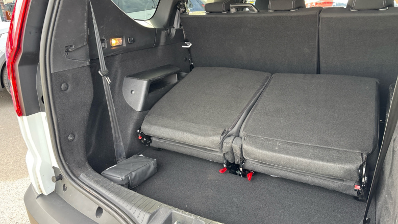 Dacia Jogger 1.0 TCe Extreme SE 5dr Petrol Estate